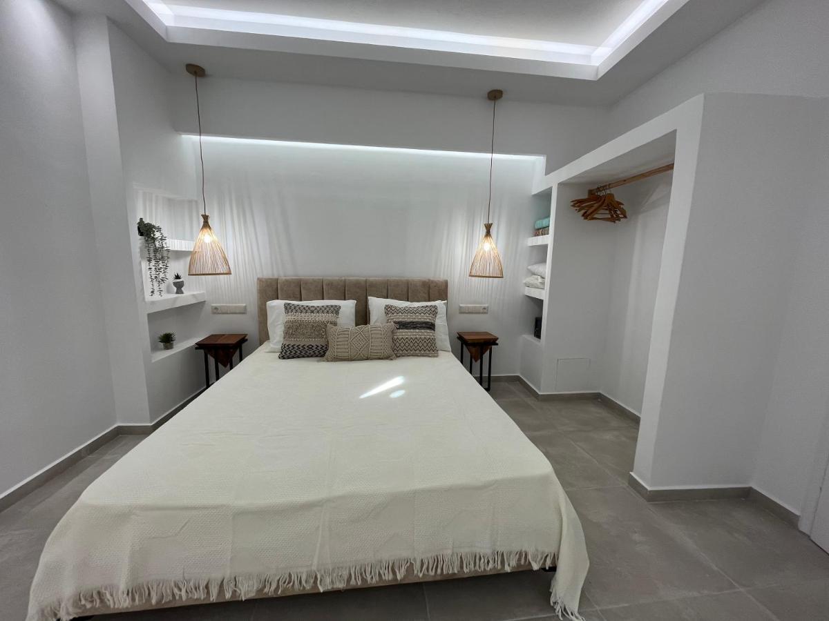 Aleria Central Apartments Naxos City Екстериор снимка
